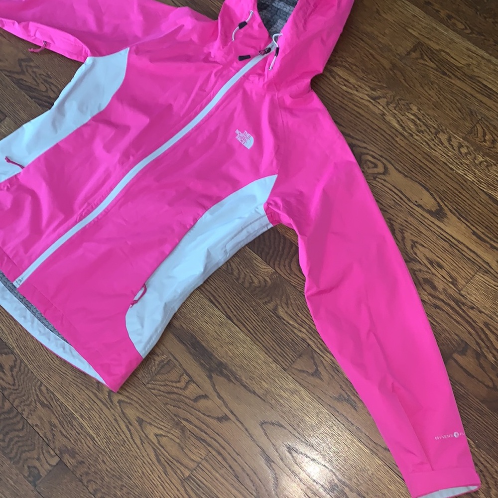 The North Face Pink and White Women's Jacket - Picture 2 of 12
